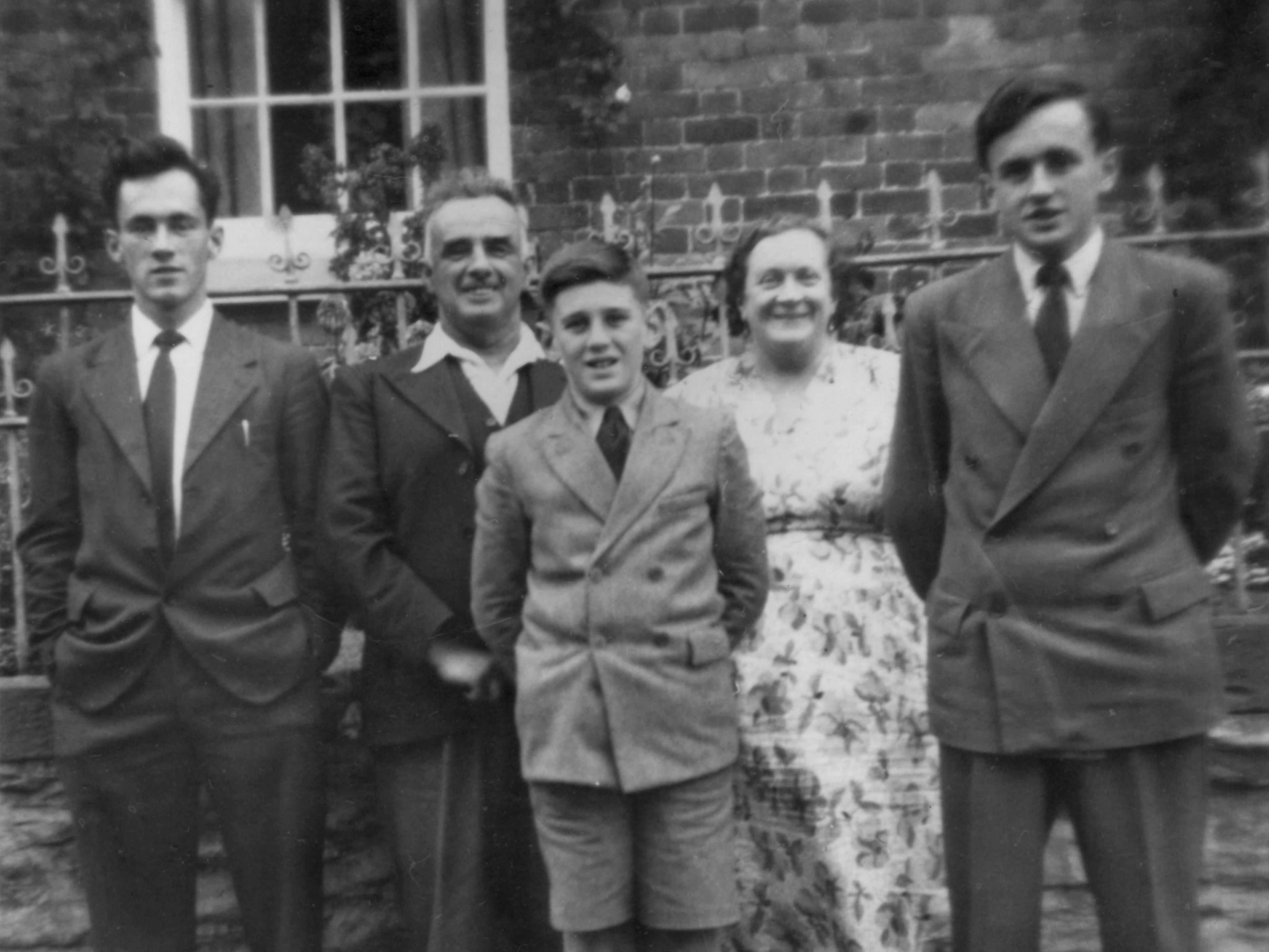 The Merediths, 1955. Richard, Dick, Peter, Eirys, Glyn.